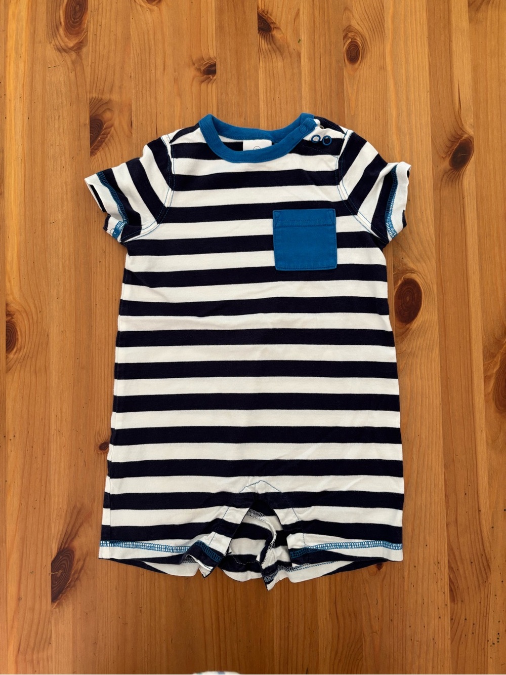 Hanna Andersson Navy and White Striped Baby Shortie Romper Size 70cm 6-12M